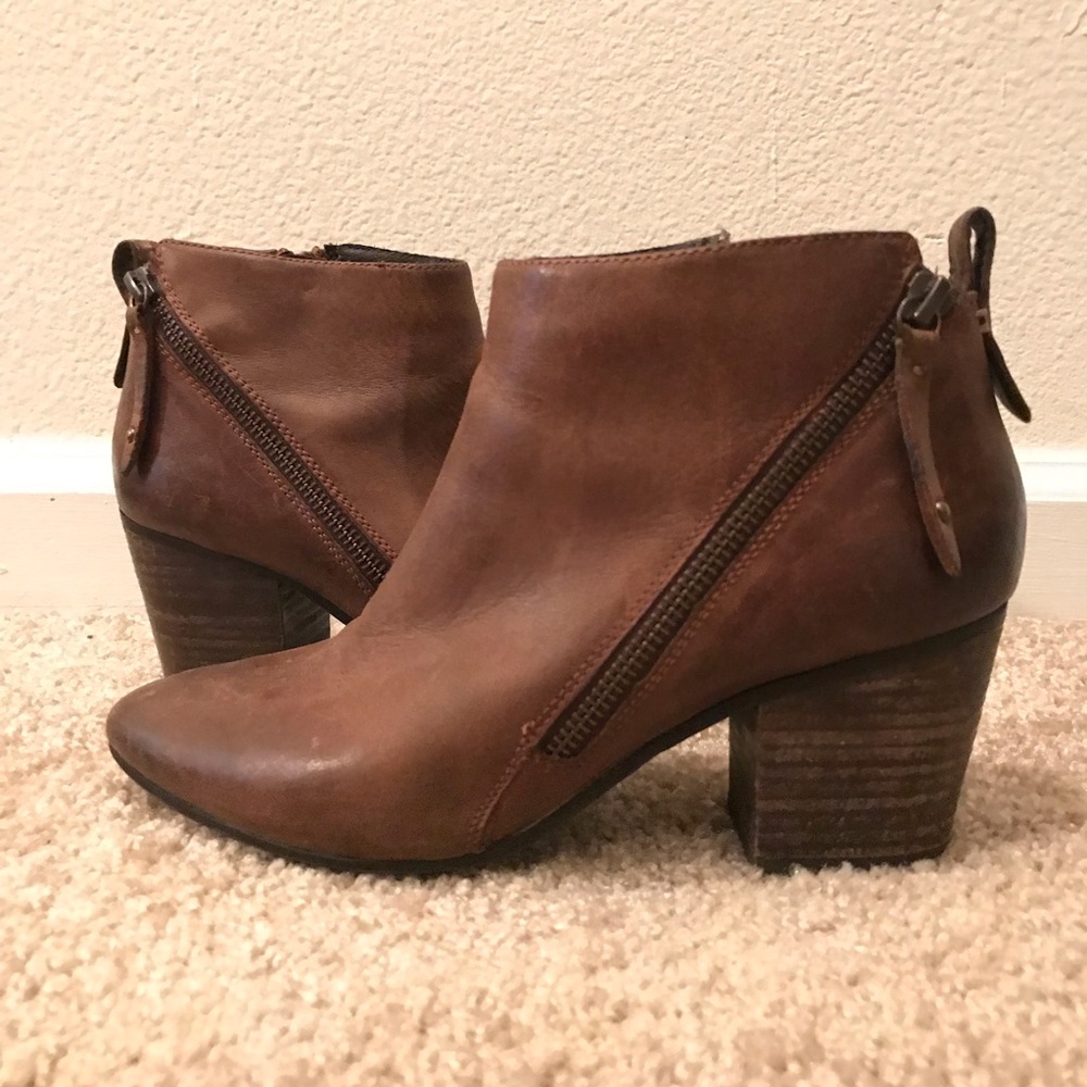 Steve Madden Ankle Boots- 7.5 Cognac